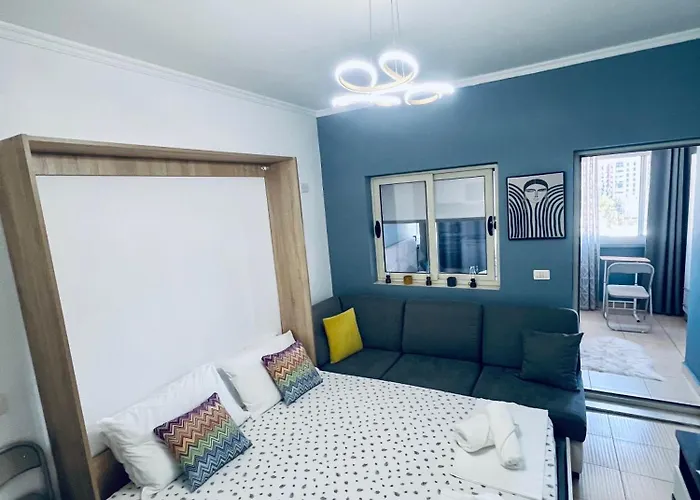 公寓 Rajs 地拉那